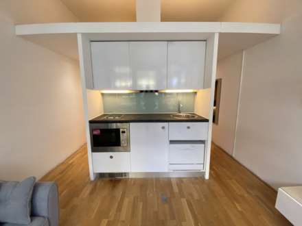 Abito, Greengate, Image 3