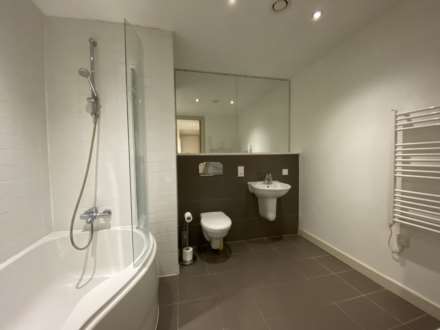 Leftbank, Spinningfields, Image 7