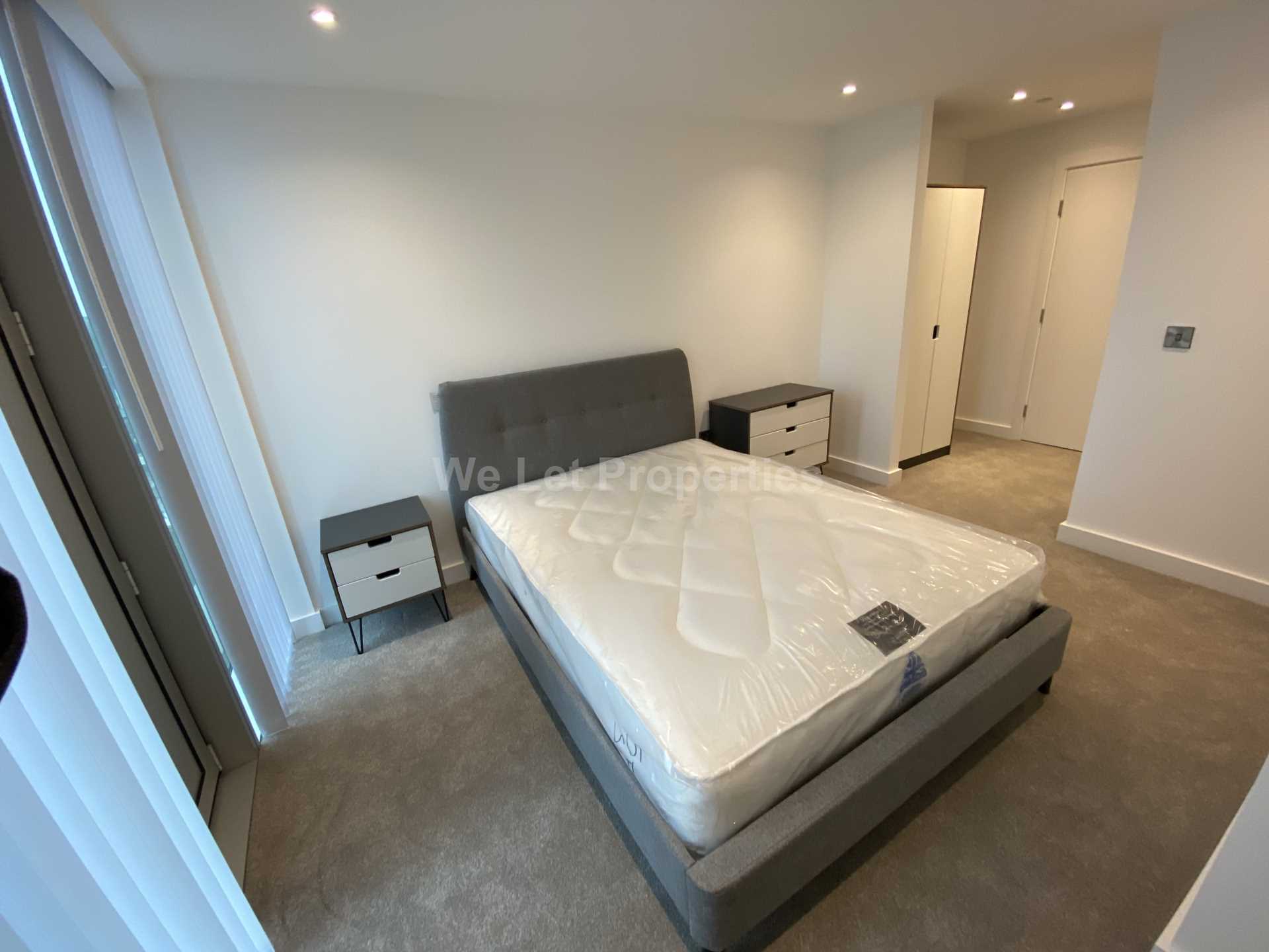 Victoria Residence, Crown St, Image 5