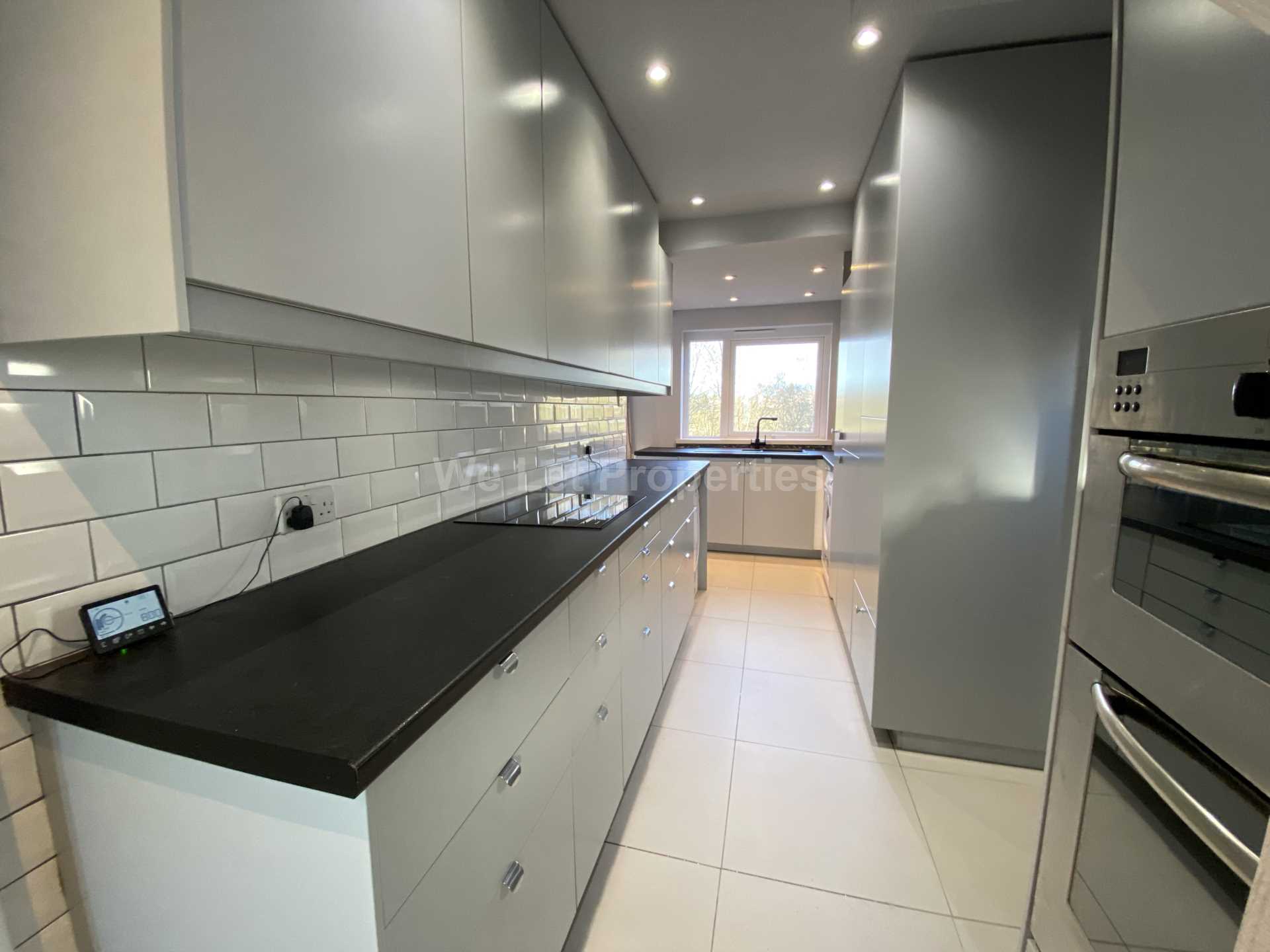 Parvet Avenue, Droylsden, Image 4