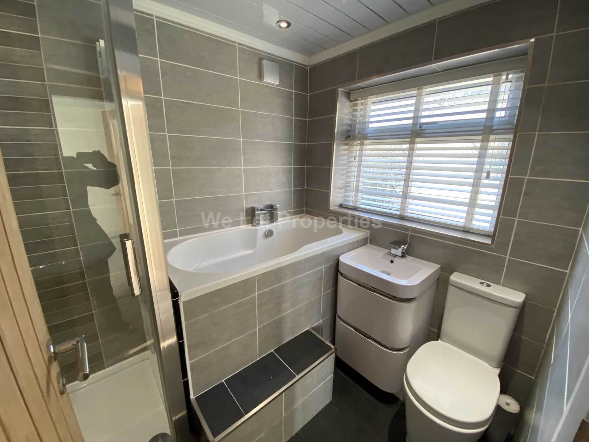 Parvet Avenue, Droylsden, Image 8