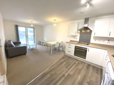 Spinner House, Salford, Image 3