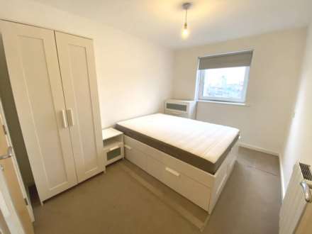 Spinner House, Salford, Image 4