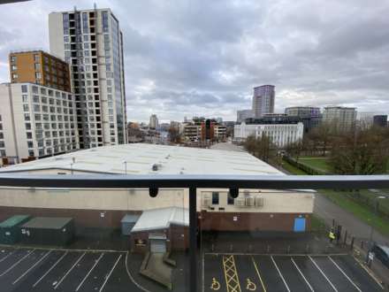 Spinner House, Salford, Image 9