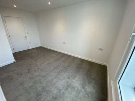Trafford Wharf, Trafford Park, Image 4