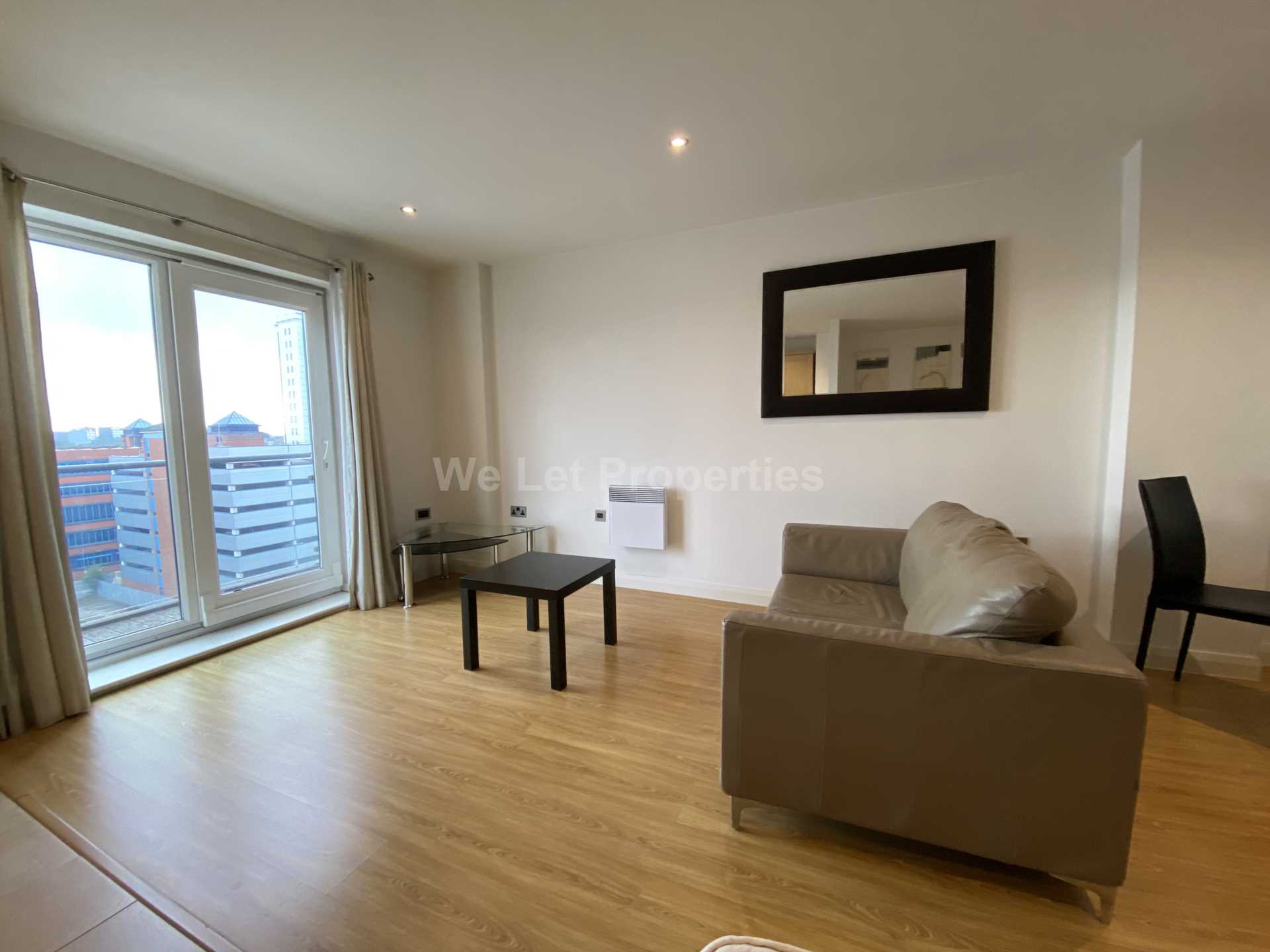 XQ7, Taylorson Street South, Image 3