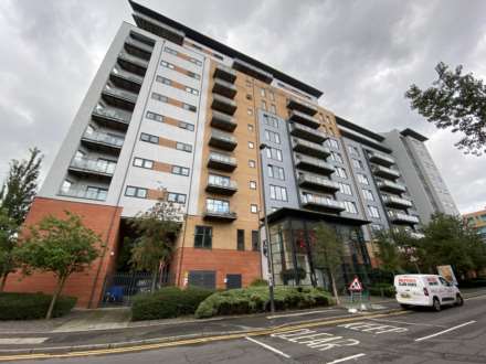 XQ7, Taylorson Street South, Image 12