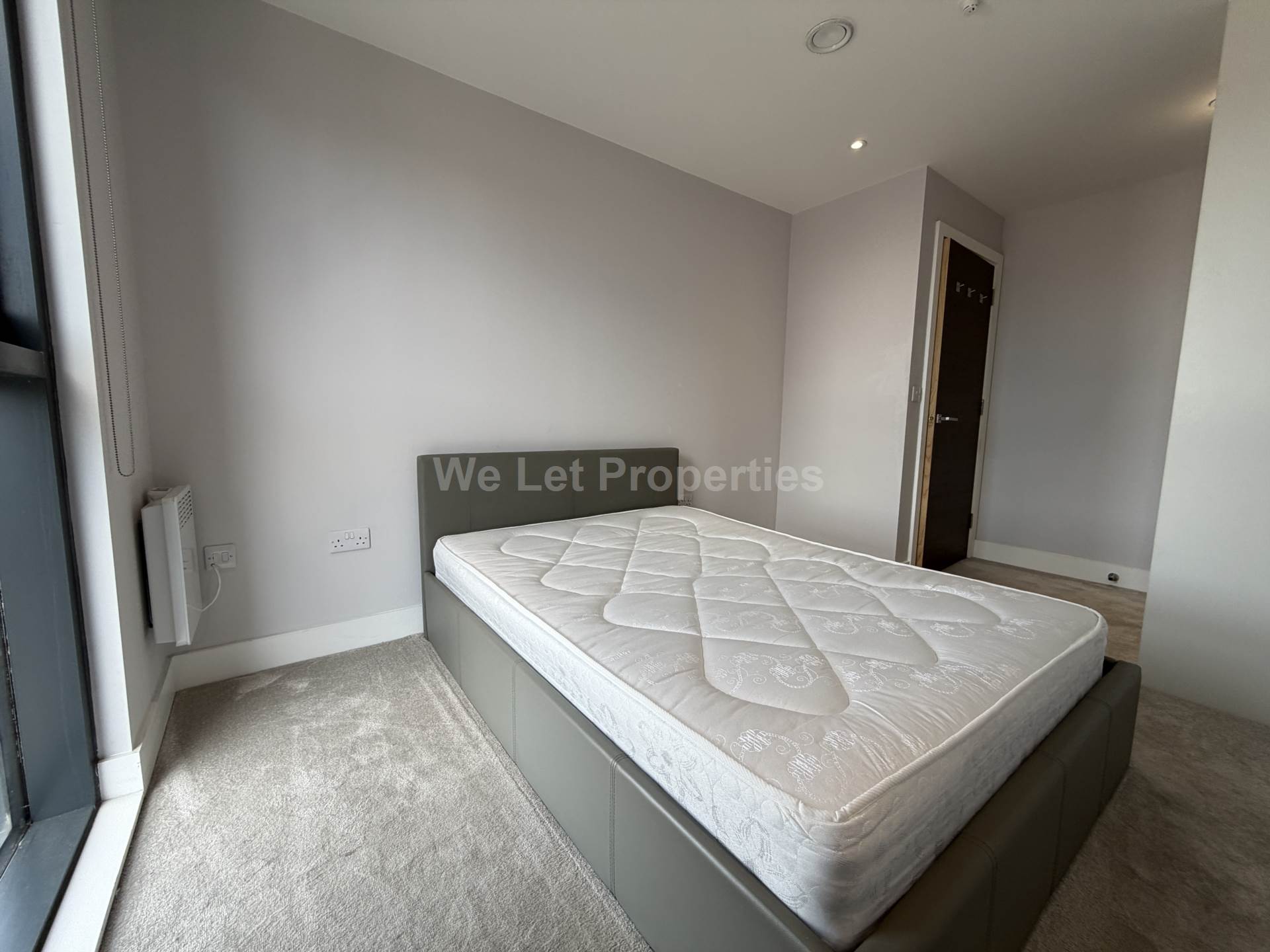 The Hallmark, Manchester, Image 4