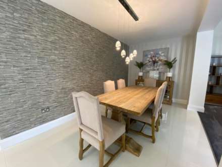 St Michaels Avenue, Bramhall, Image 11