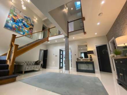 St Michaels Avenue, Bramhall, Image 2