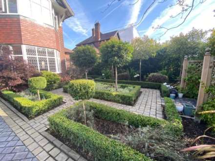 St Michaels Avenue, Bramhall, Image 33