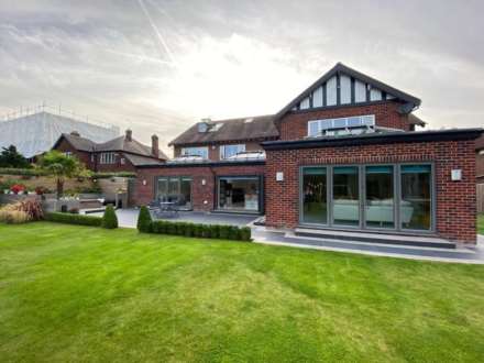 St Michaels Avenue, Bramhall, Image 34