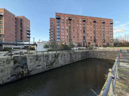 Wilburn Basin, Salford, Image 23