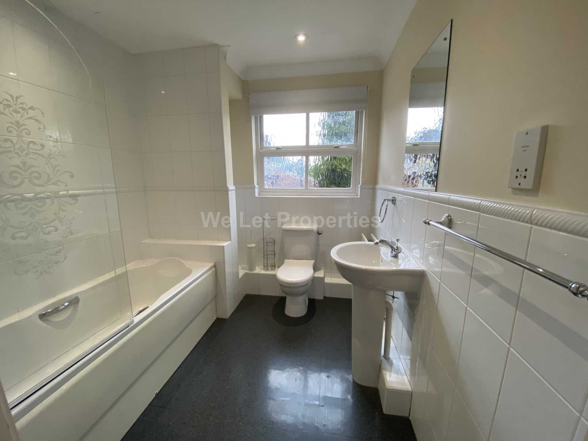 Oak Court, Didsbury, Image 8