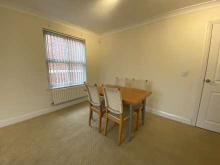 Oak Court, Didsbury, Image 3