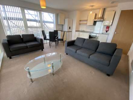 Property For Rent Pilgrims Way, Salford
