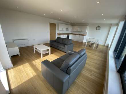 3 Bedroom Apartment, The Plaza, Every Street