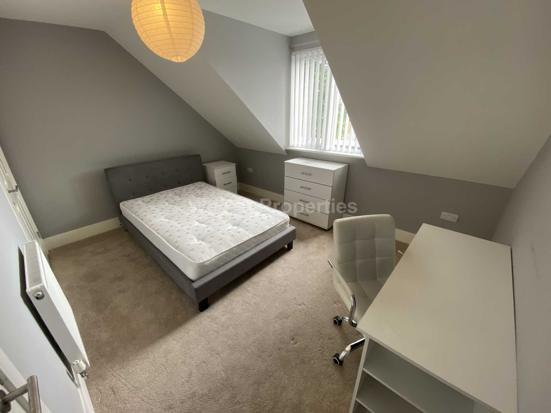 Monton Street, Manchester, Image 11