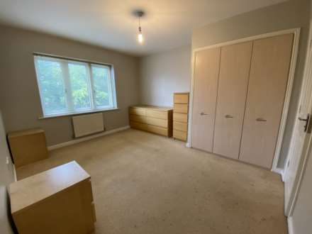 Parkgate Road, Altrincham, Image 6