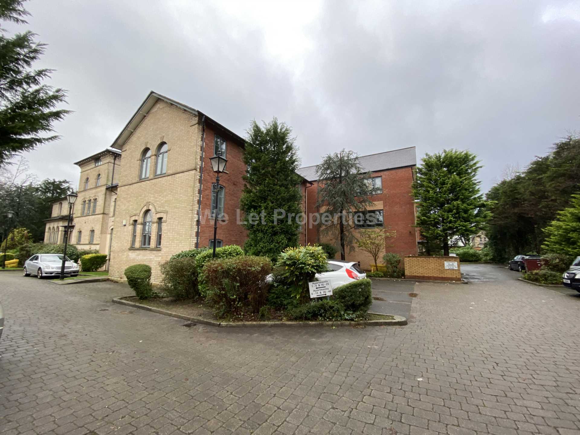 Ellerslie Court, Upper Park Road, Image 12