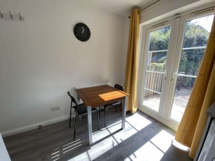 Linen Court, Salford, Image 4