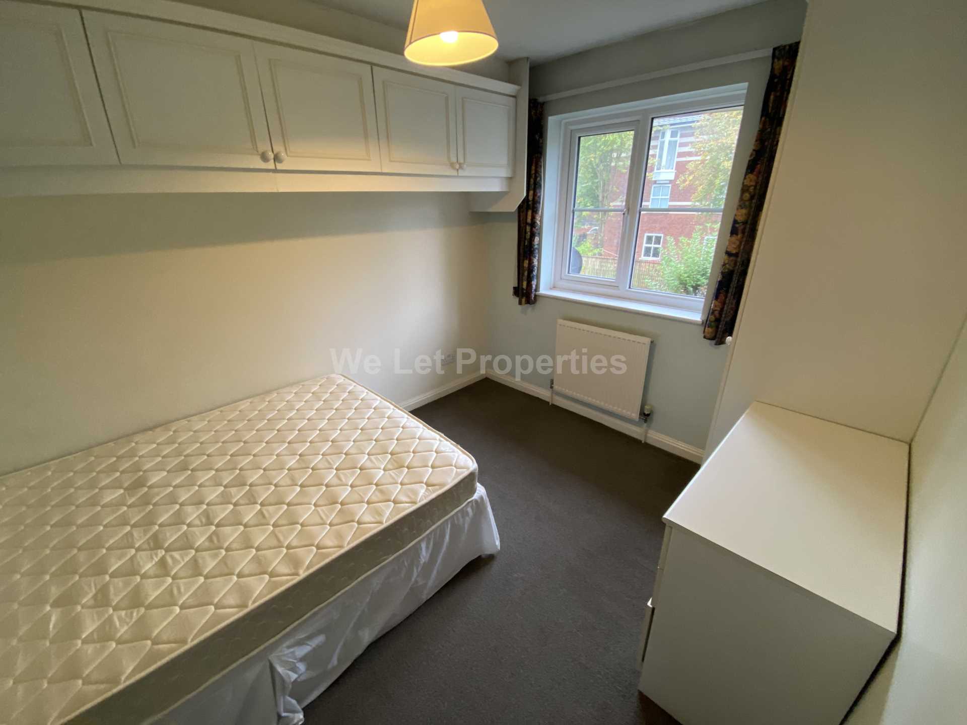 Linen Court, Salford, Image 8