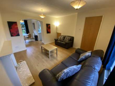 Linen Court, Salford, Image 2