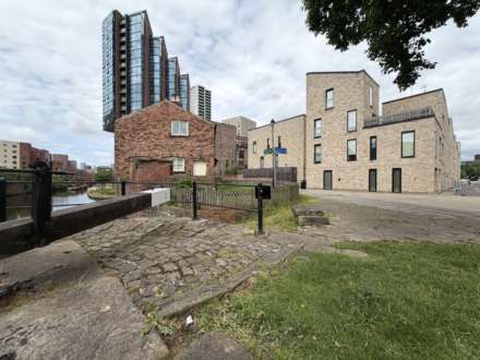 Vesta Street, Ancoats, Image 26