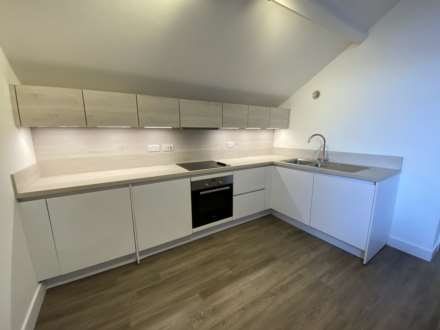 Queens Brewery Court, Moss Lane West, Image 5