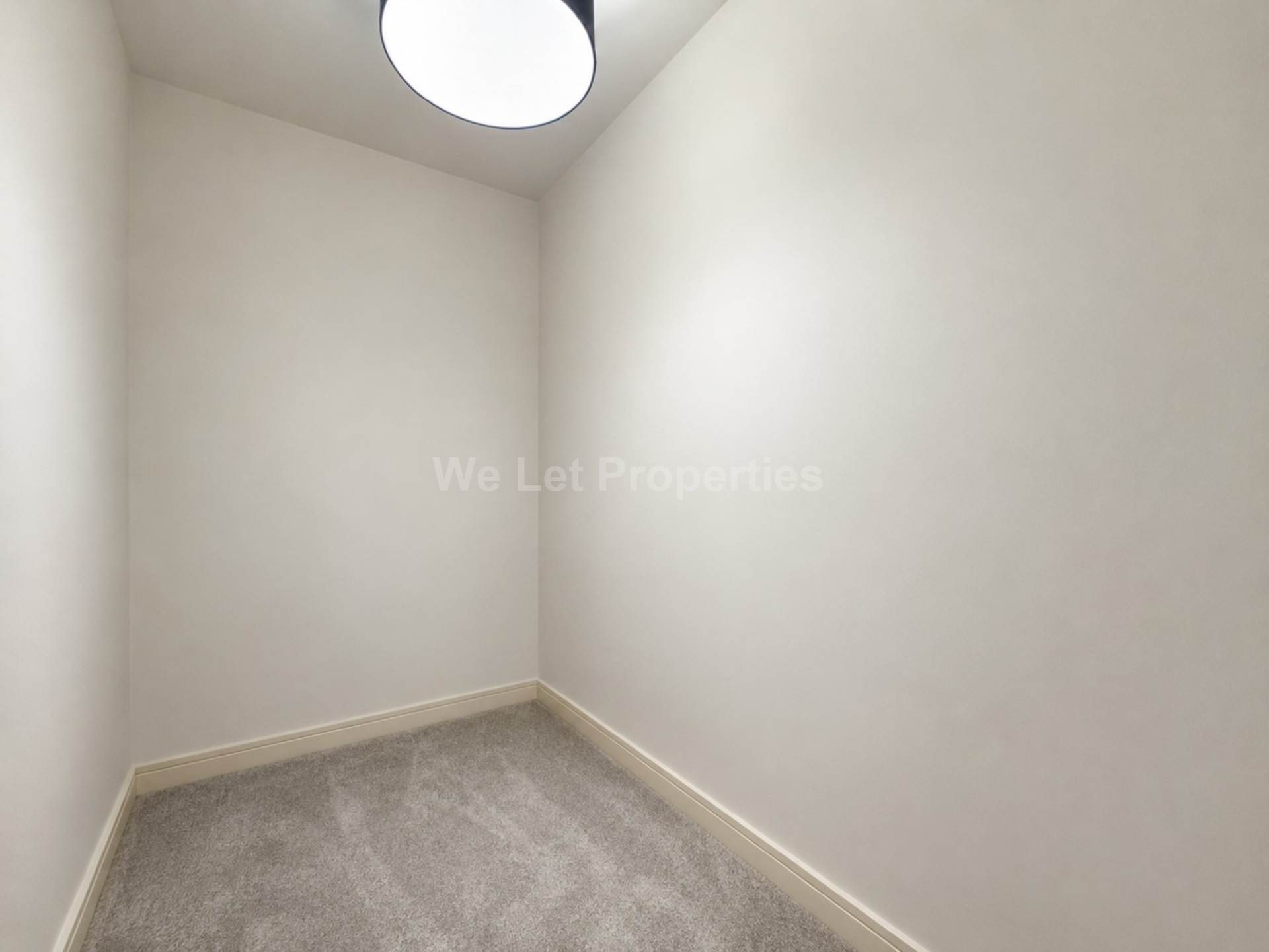 Northern Angel, Dyche Street, Image 15