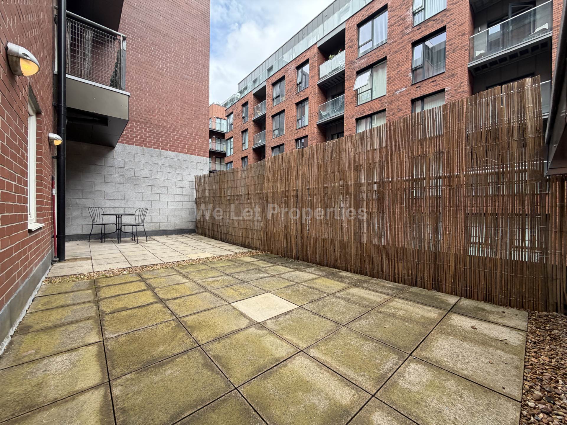 Northern Angel, Dyche Street, Image 16