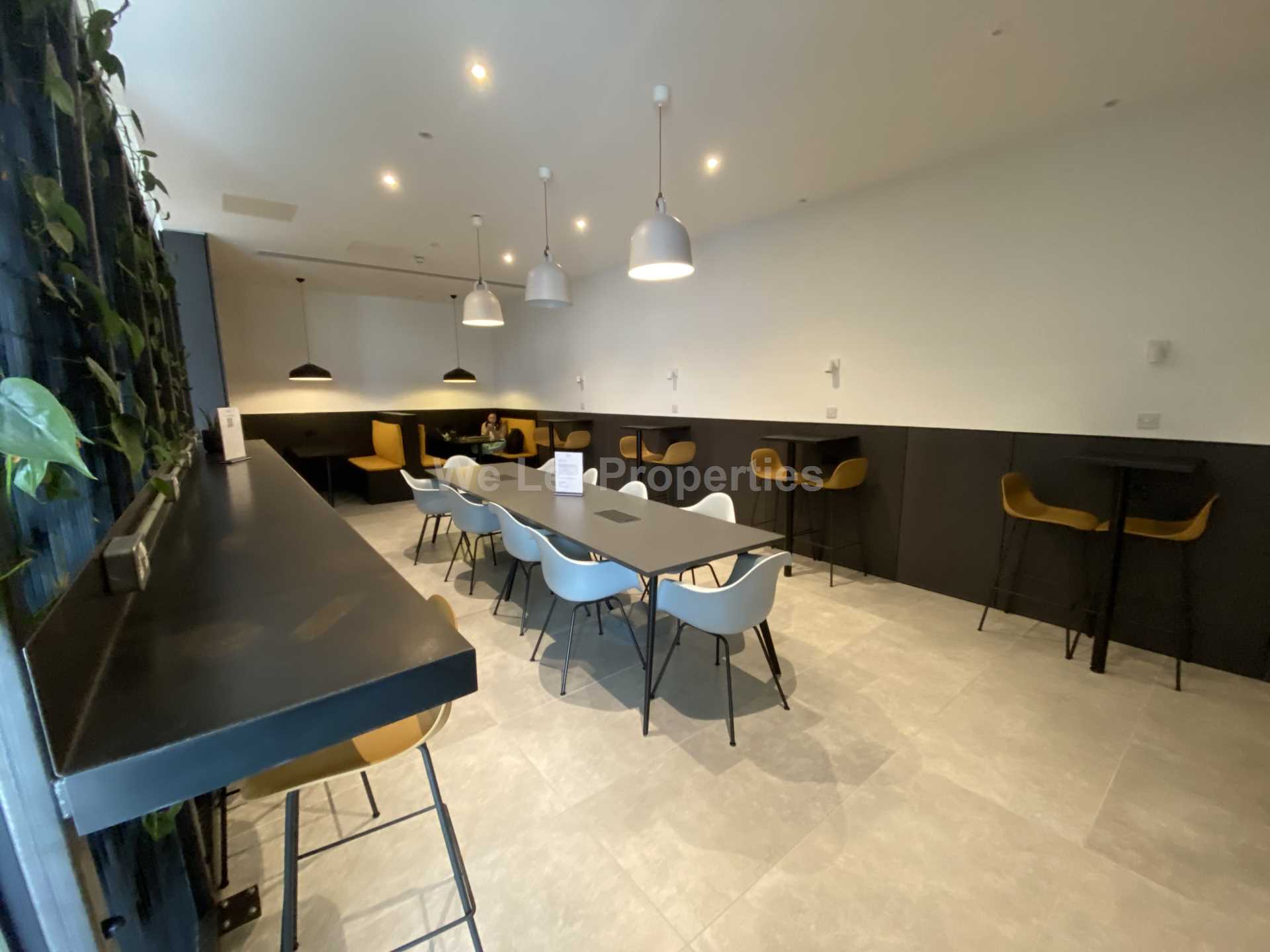 Wharf End, Salford Quays, Image 13