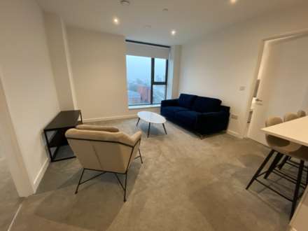 Wharf End, Salford Quays, Image 3