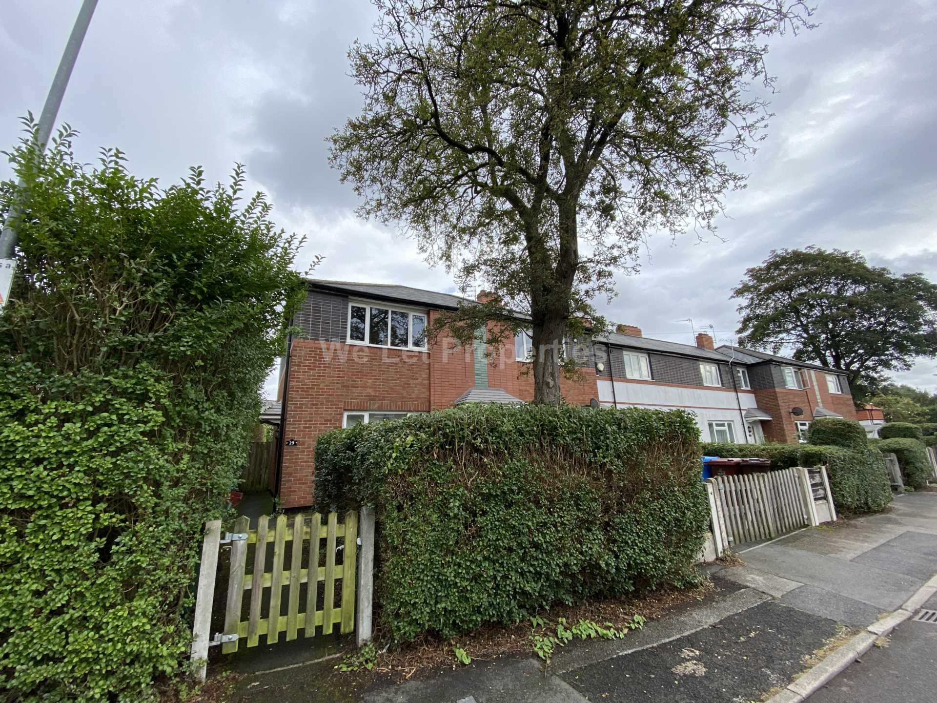 Longport Avenue, Withington, Image 11