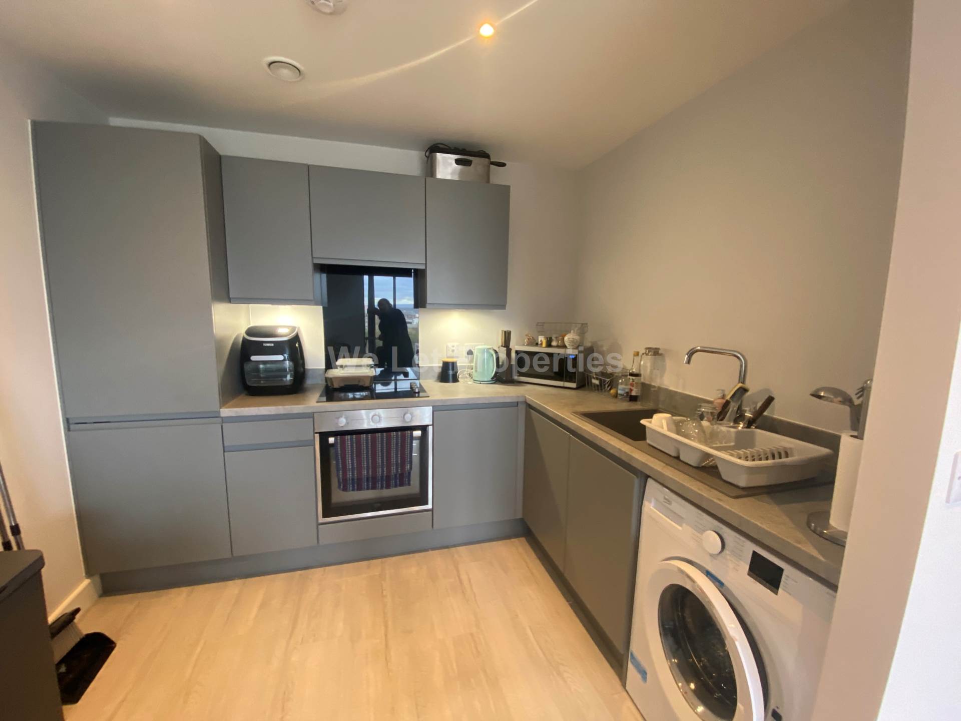 Regent Plaza, Salford, Image 2