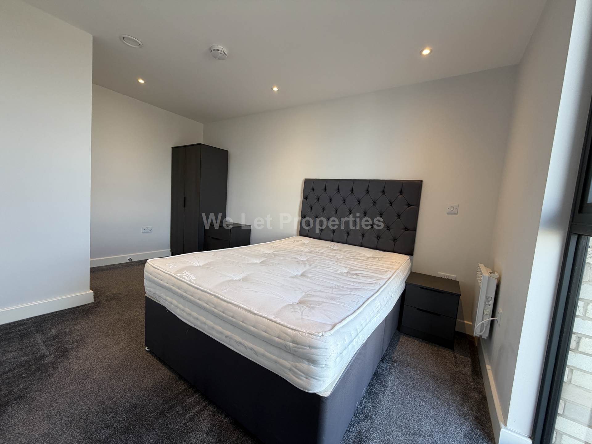 Regent Plaza, Salford, Image 6