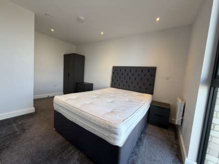 Regent Plaza, Salford, Image 6