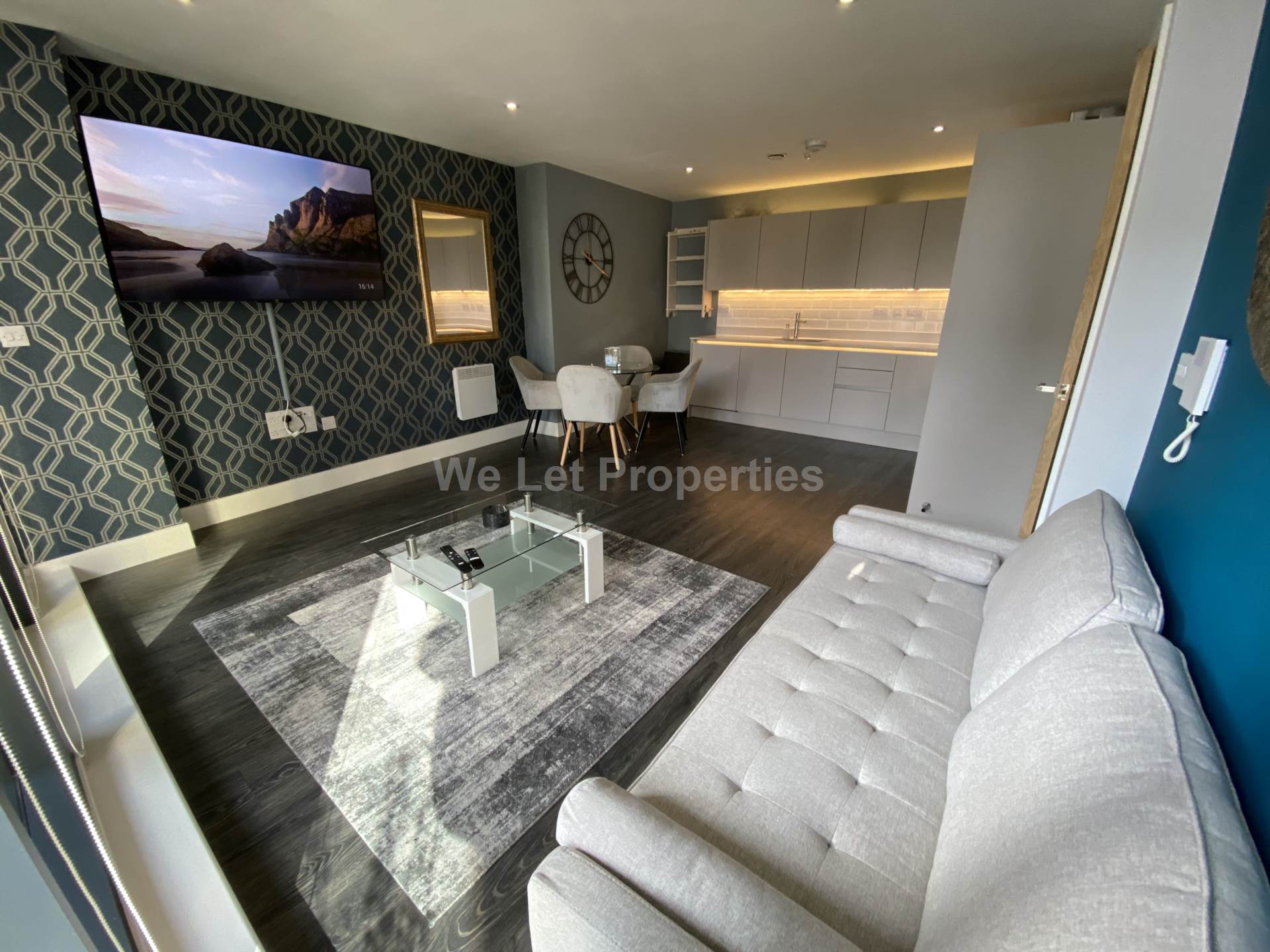 The Hallmark, Green Quarter, Image 2