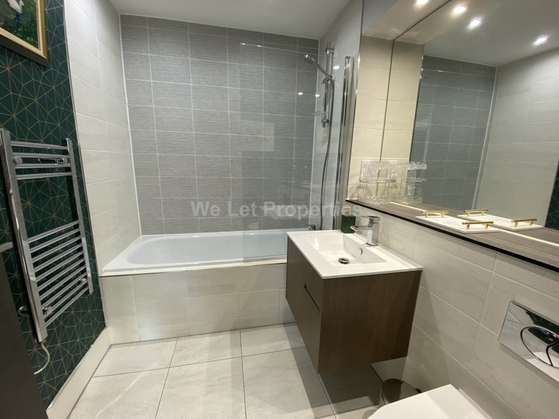 The Hallmark, Green Quarter, Image 8