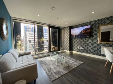 2 Bedroom Apartment, The Hallmark, Green Quarter