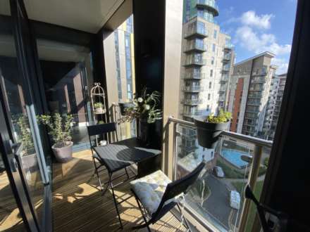 The Hallmark, Green Quarter, Image 10