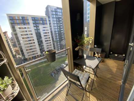 The Hallmark, Green Quarter, Image 9