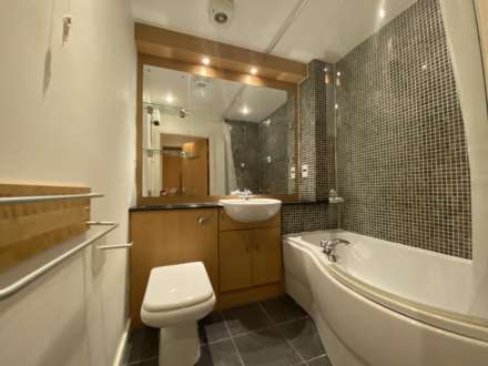 The Boatmans, City Road East, Image 7