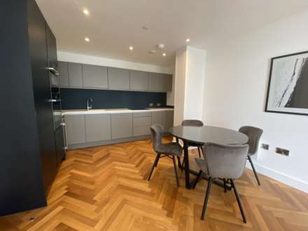 East Tower, Deansgate Square, Image 3