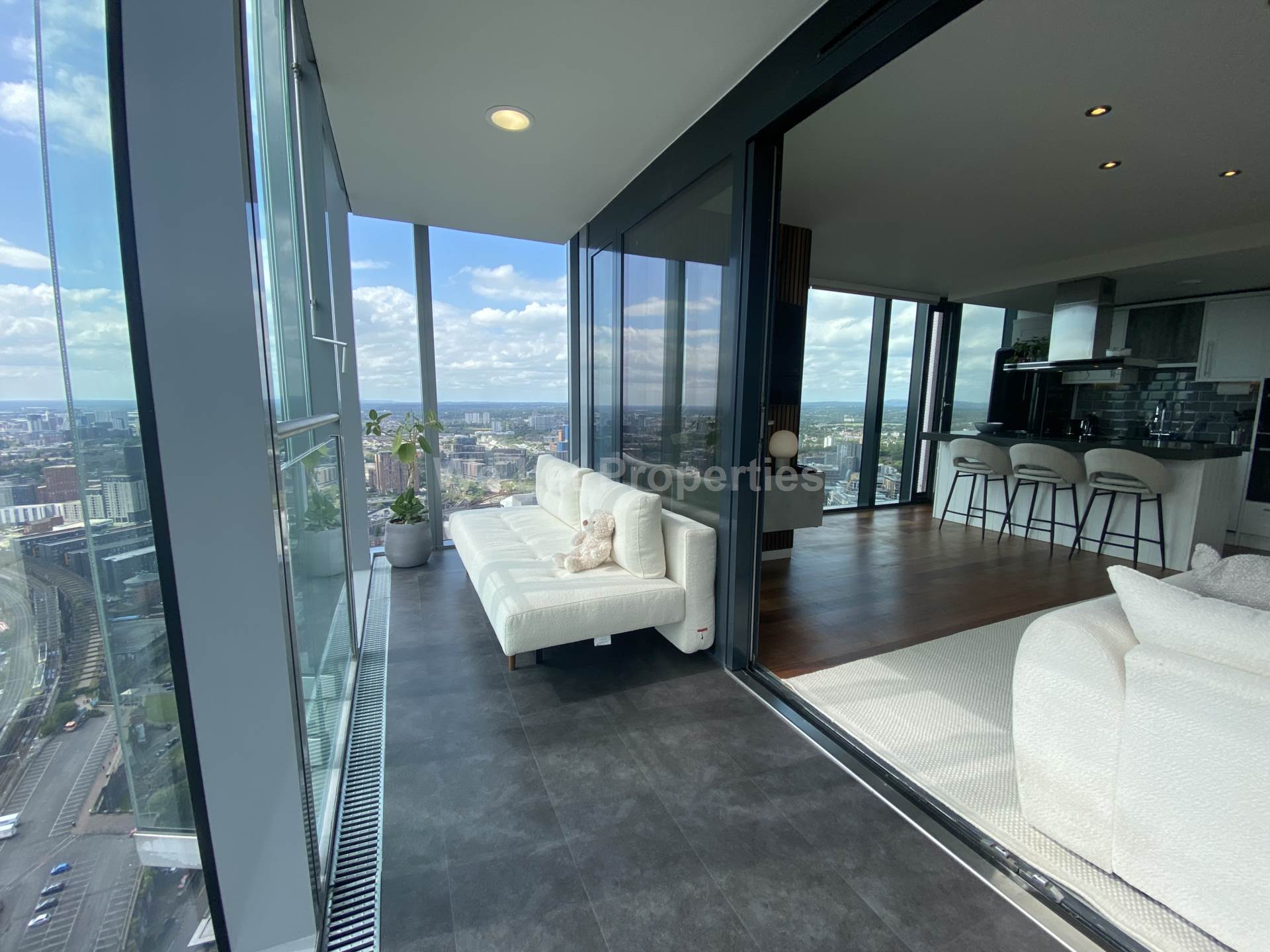 Beetham Tower, Deansgate, Image 2