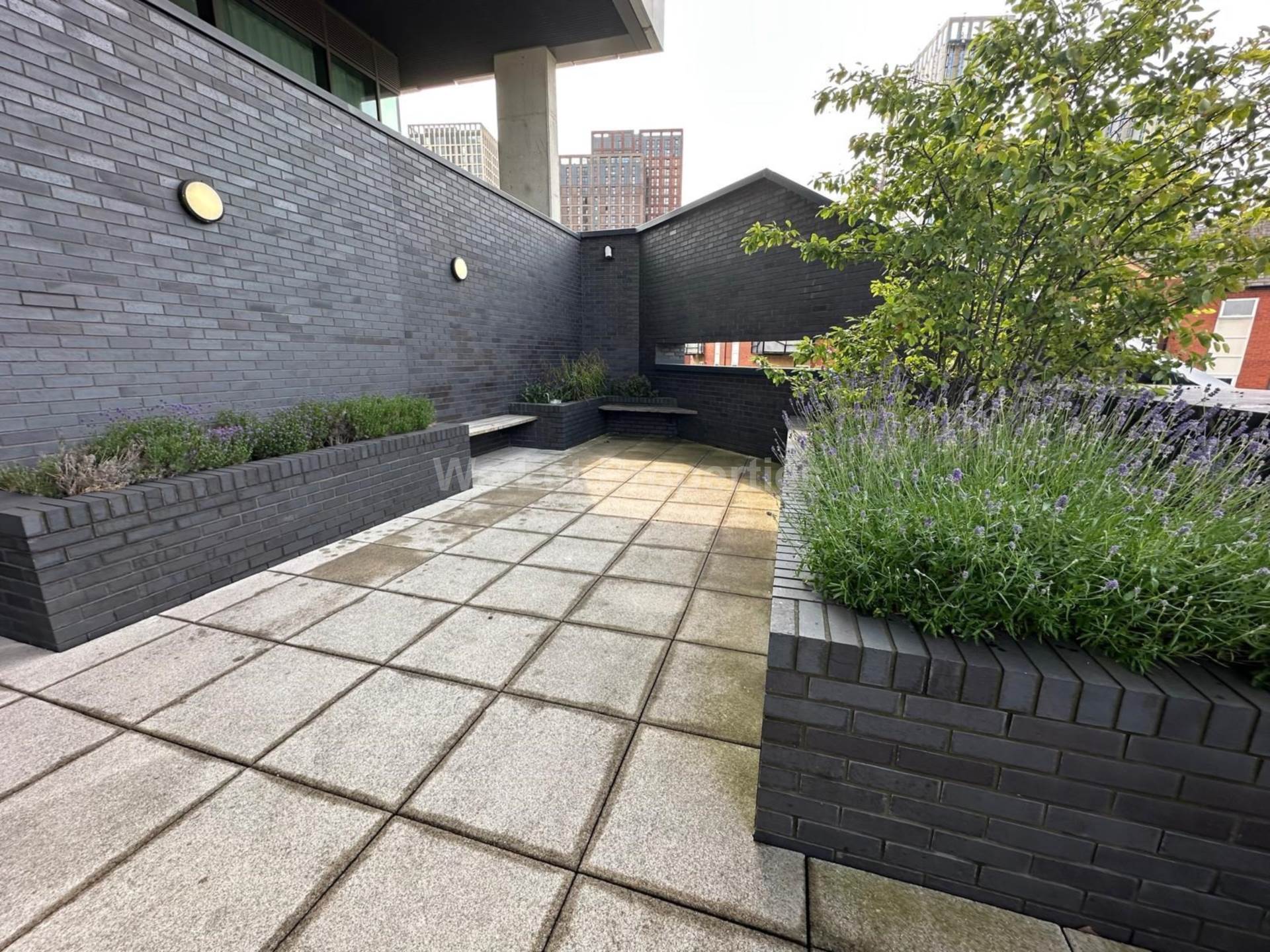 Oxygen Tower, Store Street, Image 20