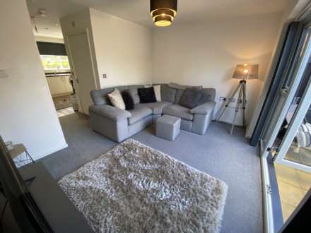 Property For Rent Bugle Close, Salford
