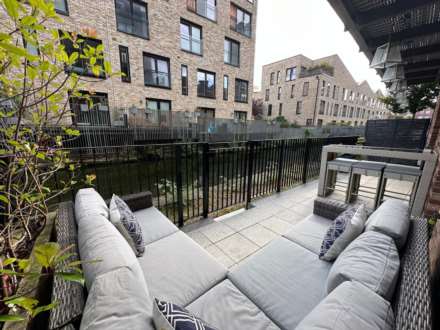 Lockgate Mews, New Islington, Image 15