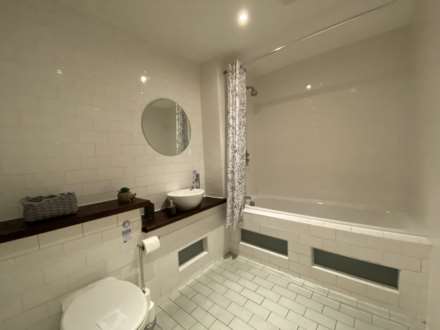 Advent House, Ancoats, Image 6