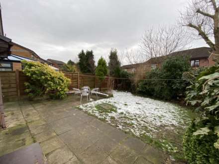 Dorchester Drive, Brooklands, Image 15
